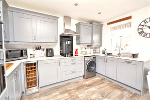 Photo 10- click for photo gallery